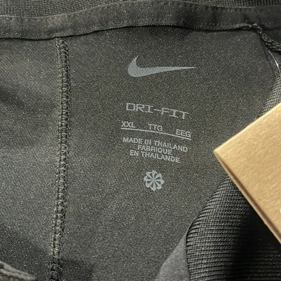 Nike Black and White Performance Polo Shirt new with tags!  Mens XXL - Picture 2 of 5